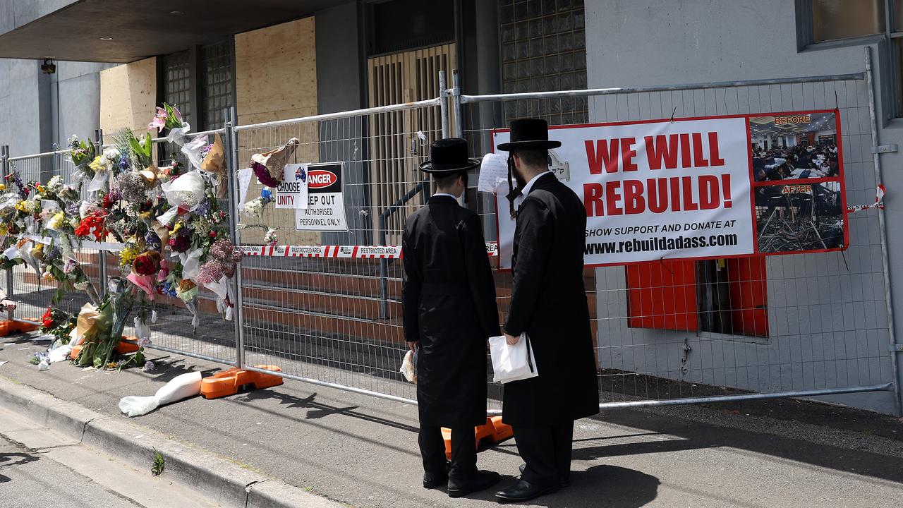 SYNAGOGUE FIRE MELBOURNE