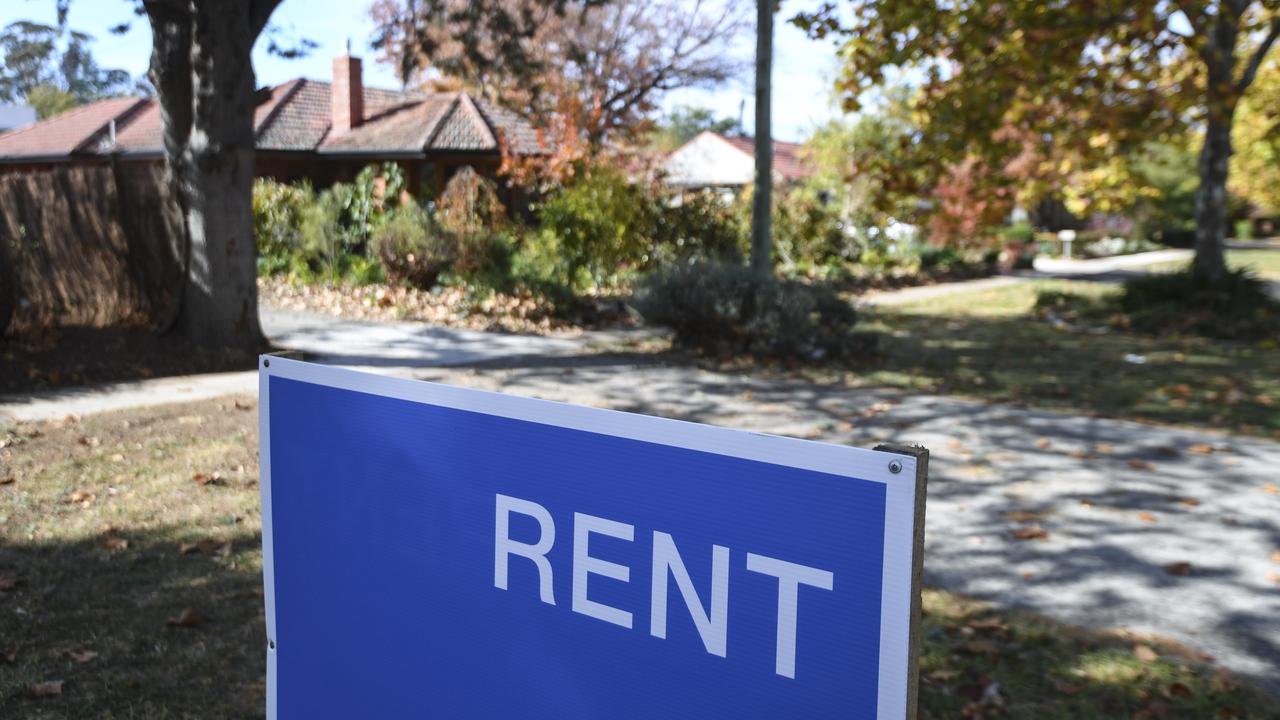 Rental sign outside a house in Canberra