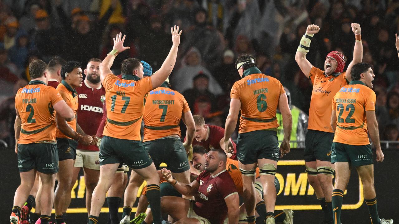 Celebrating Wallabies players.