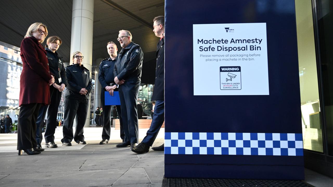 machete bins
