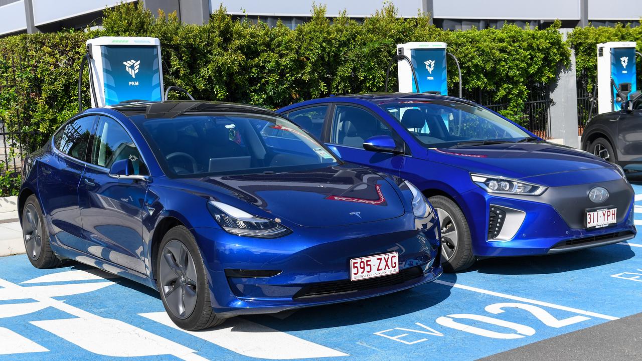 EV