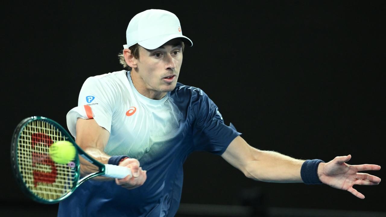 Alex de Minaur will use the Wallabies as inspiration.