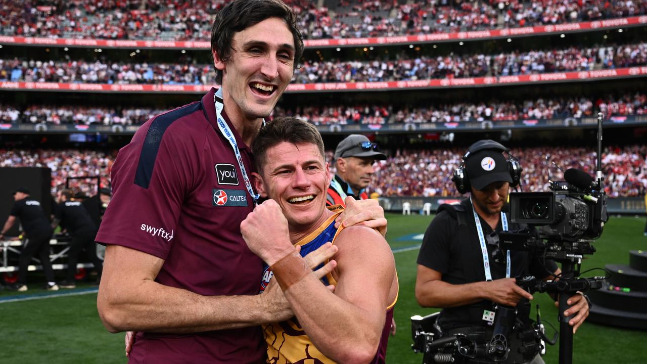 (L-R) Oscar McInerney and Dayne Zorko.