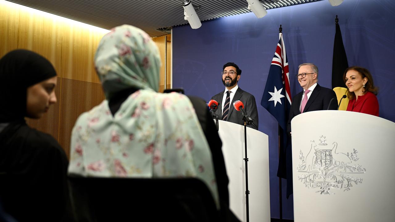 Aftab Malik, Australian Prime Minister Anthony Albanese, Anne Aly