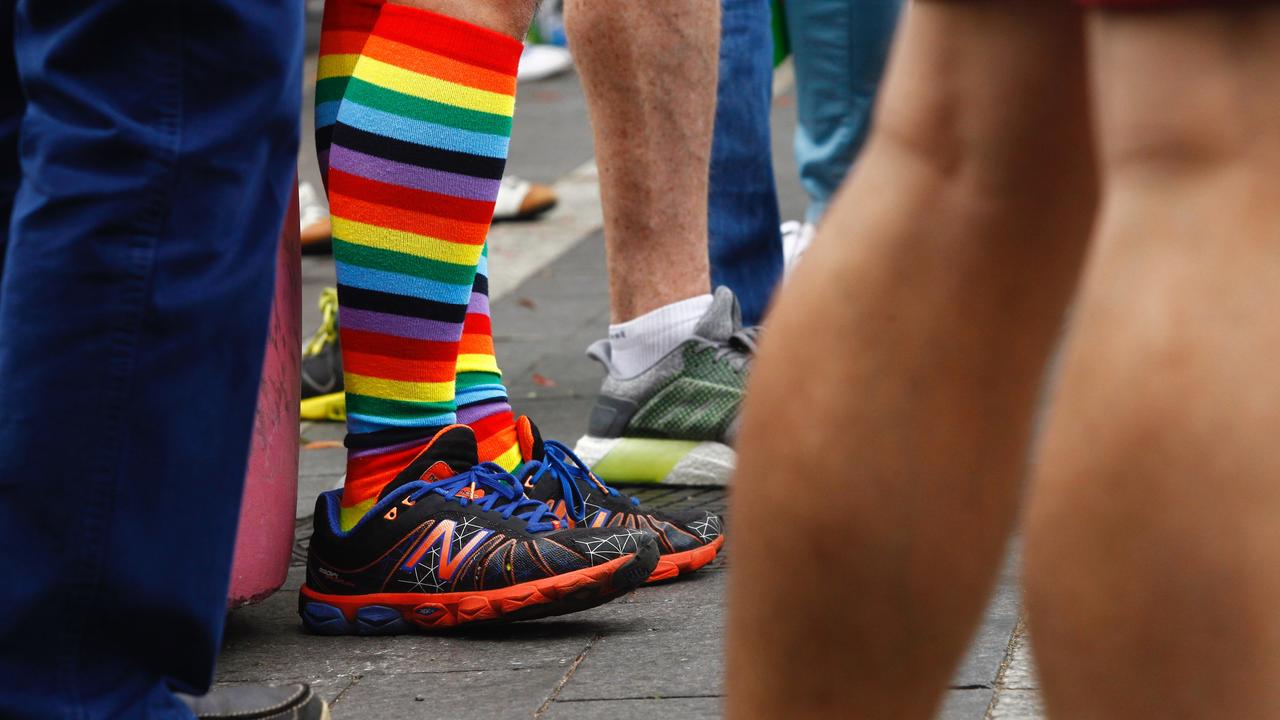 Rainbow socks (file)