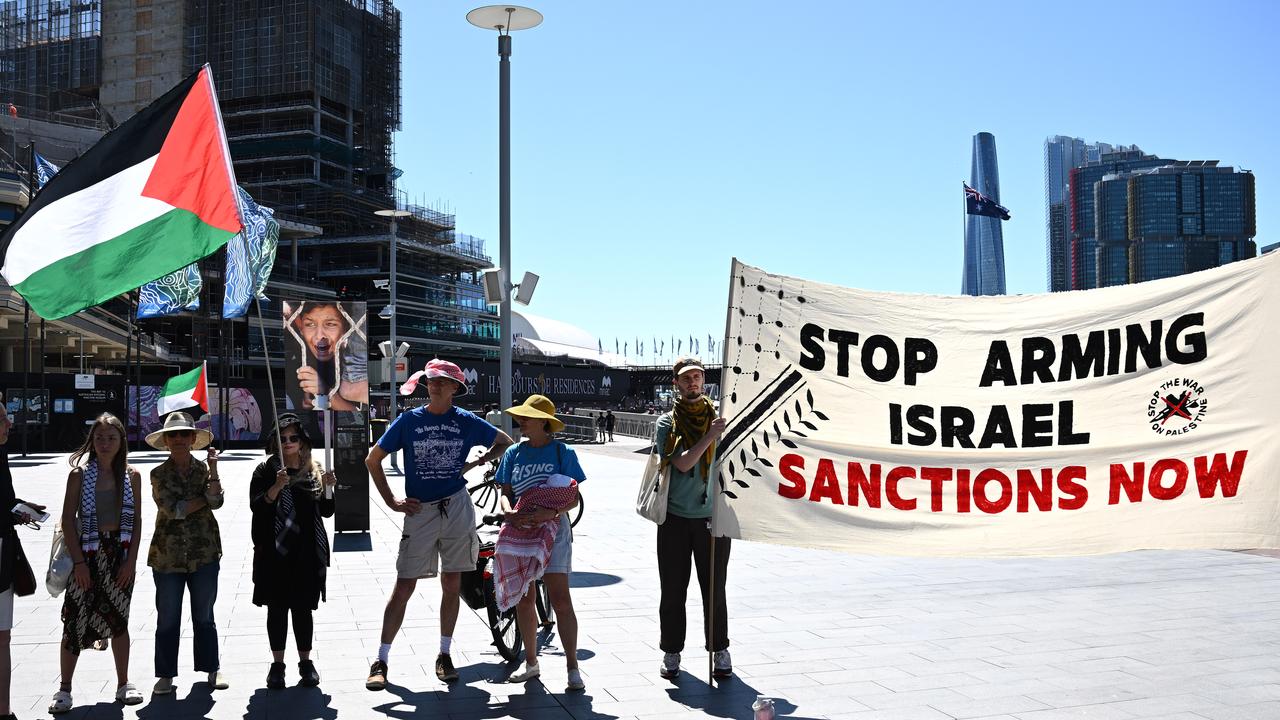 Protesters demand Australia sanction Israel and cut ties with Israel