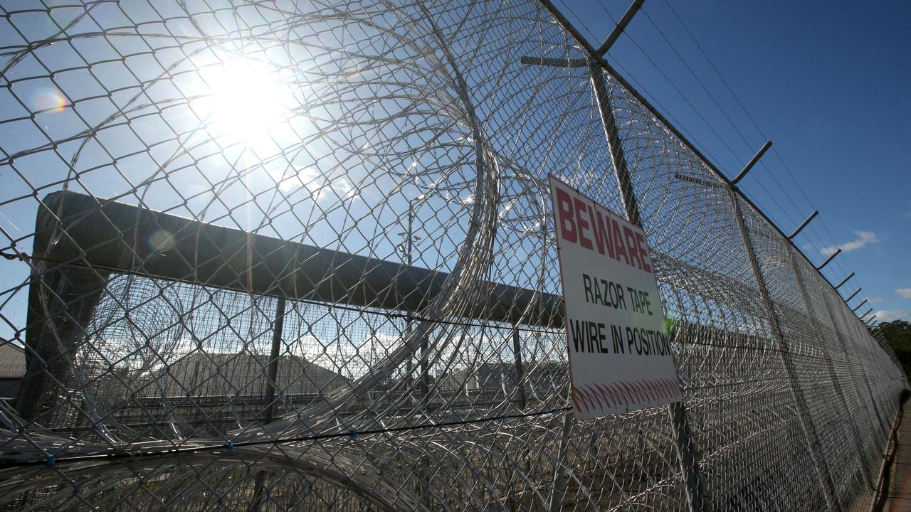Prison wire (file)