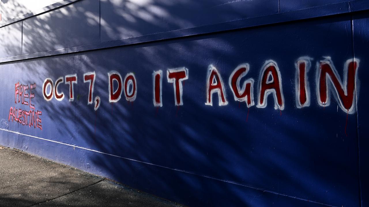 Pro-Hamas graffiti