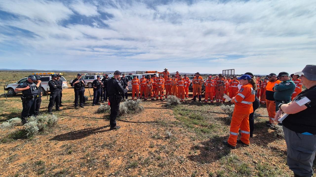 Search crews trying to find four-year-old boy Gus Lamont