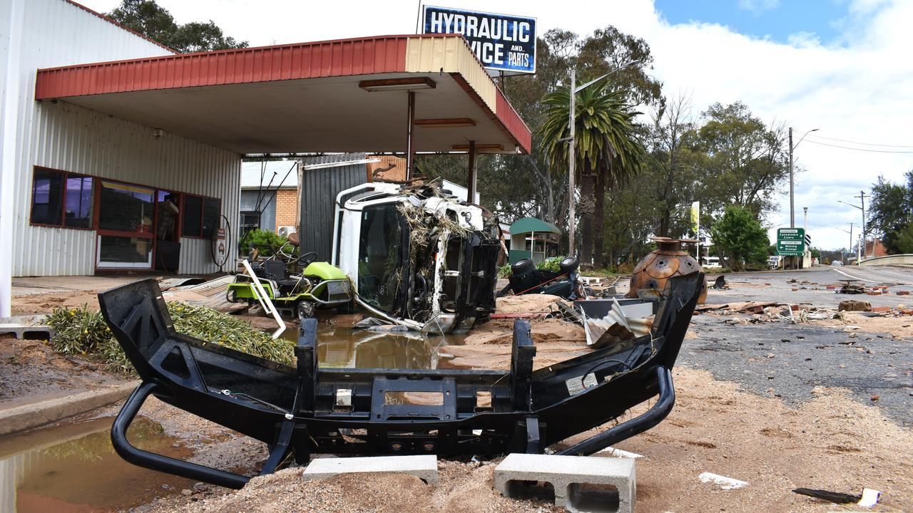 Flood damage in the town of Eugowra