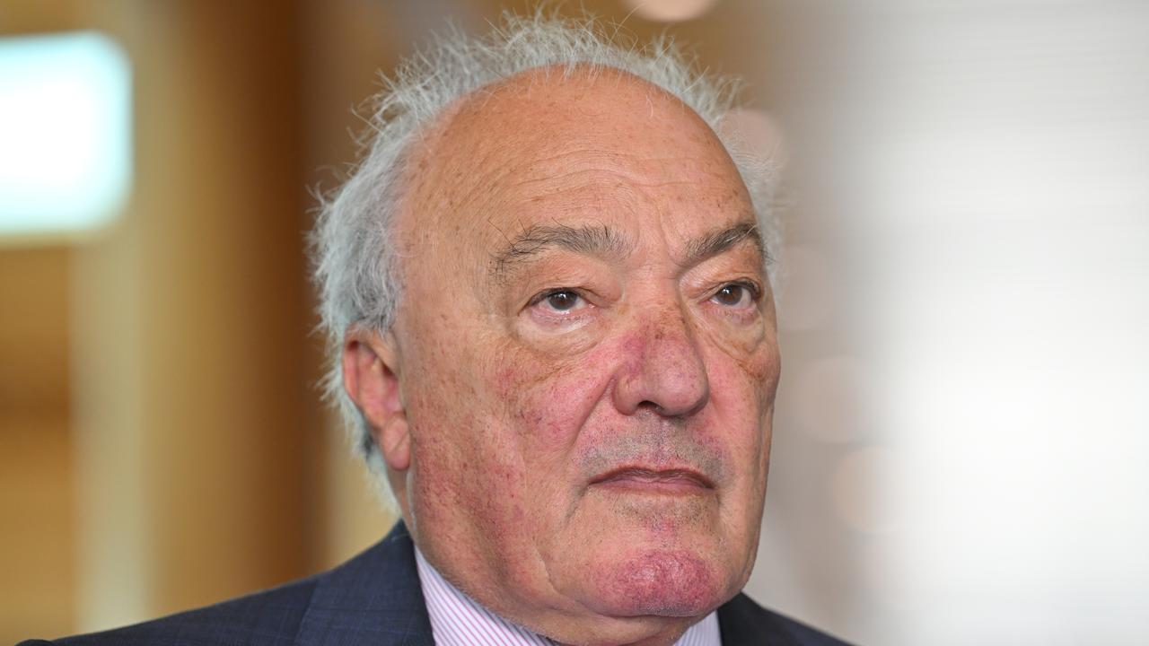 Mike freelander