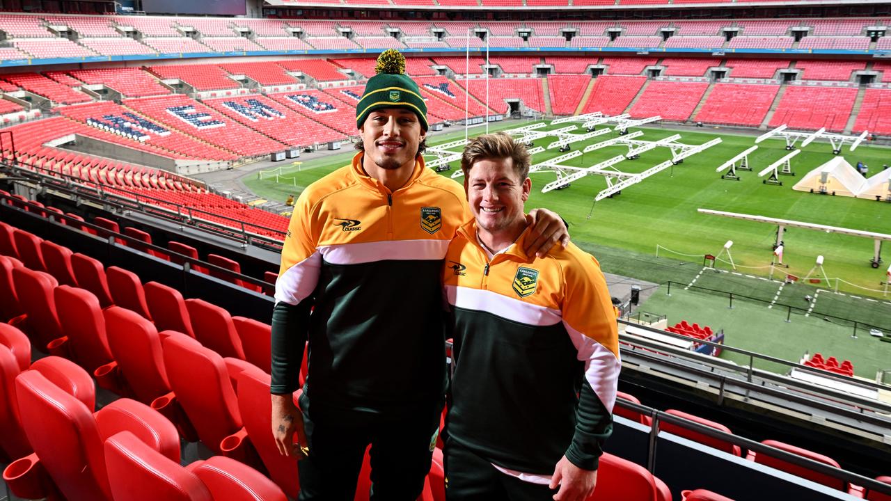 Tino Fa'asuamaleaui and Harry Grant