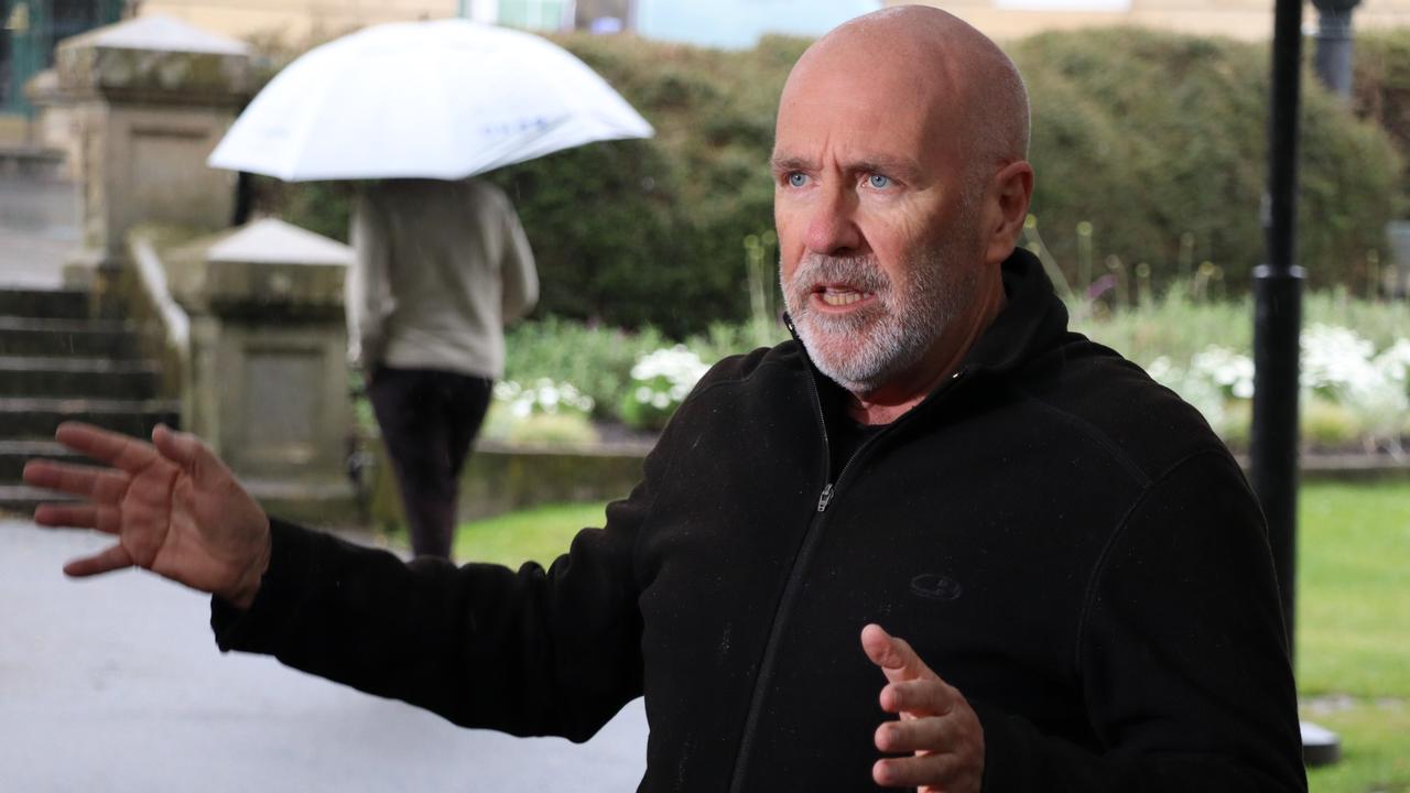 Author Richard Flanagan speaks to media