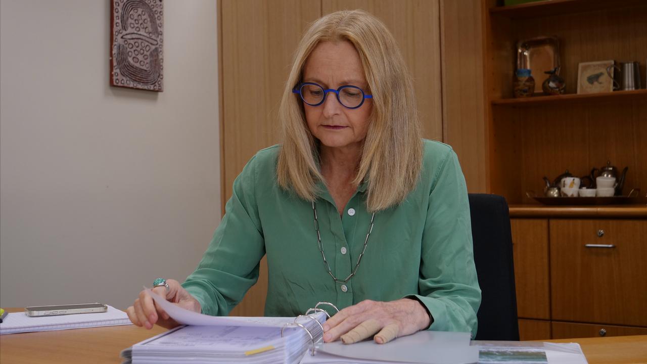 Coroner Elisabeth Armitage