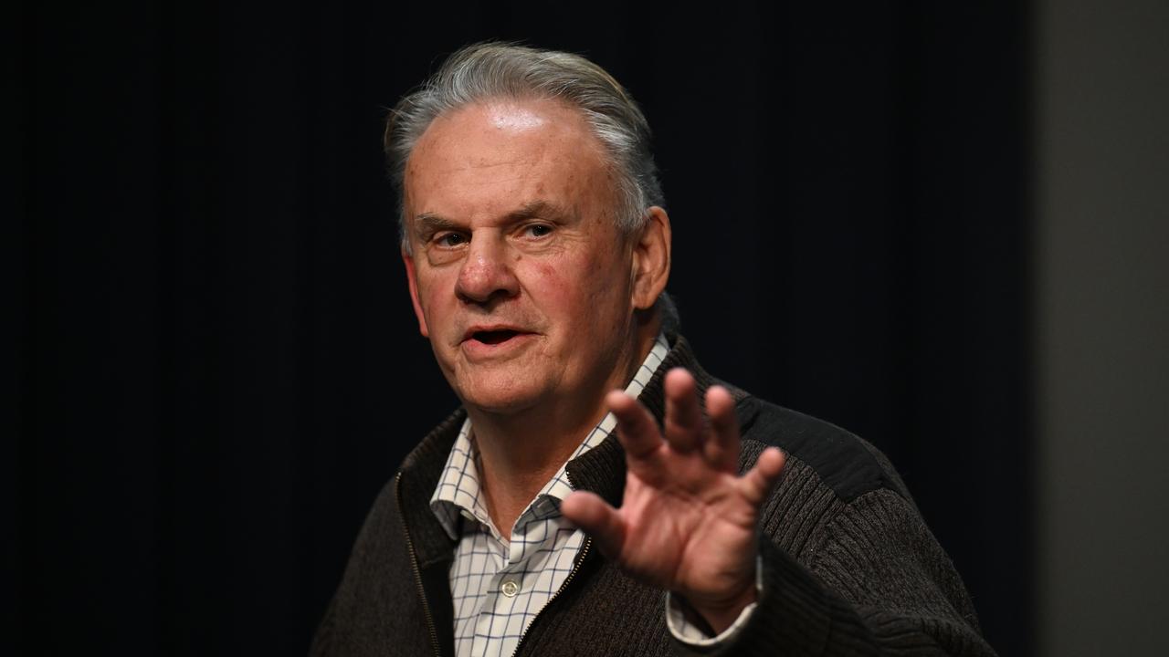 Mark Latham