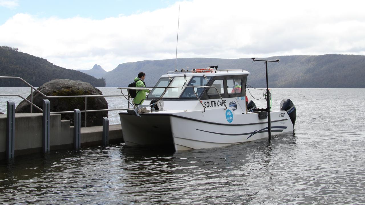 Lake St Clair, in Cradle Mountain National Park, Tasmania