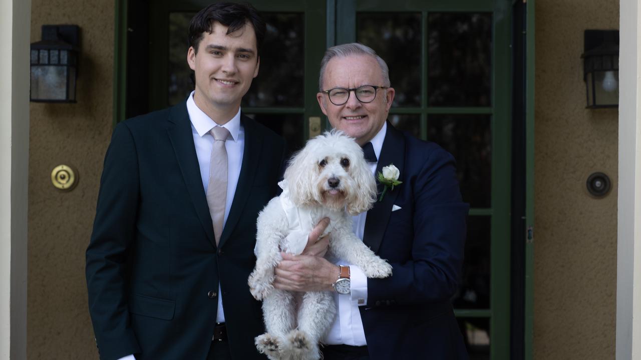 Anthony Albanese with son Nathan and dog Toto
