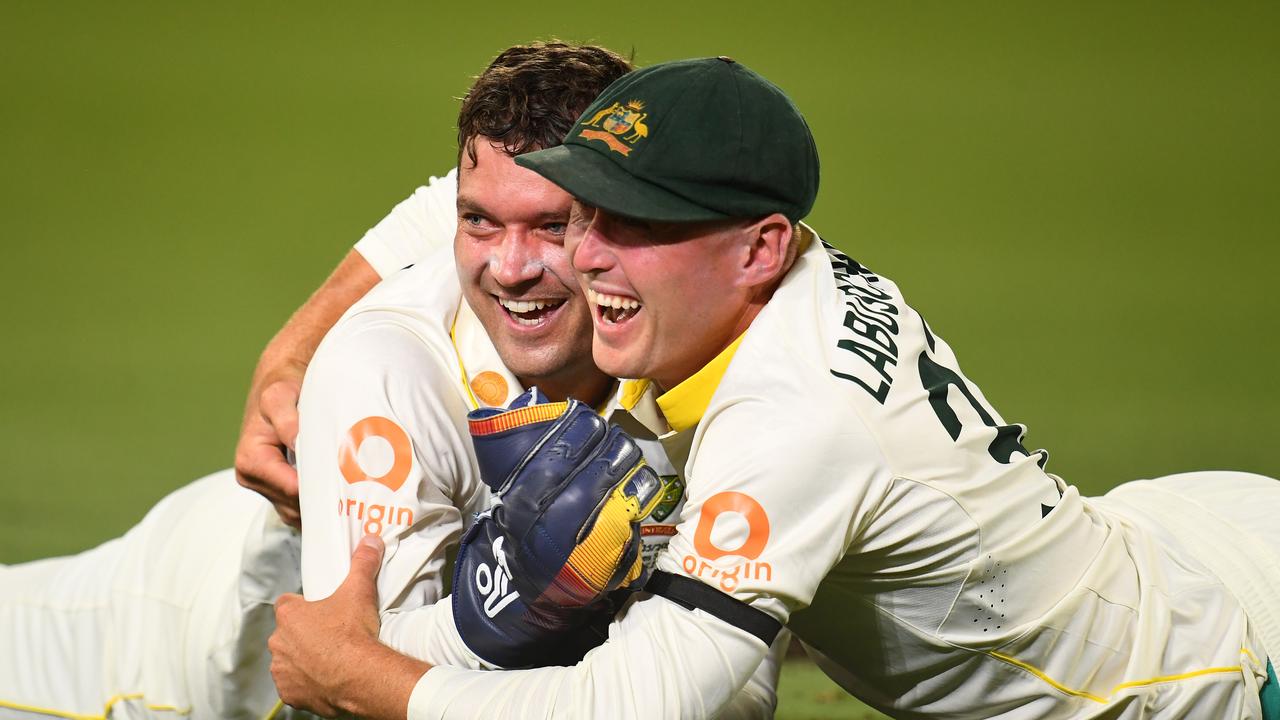 Alex Carey and Marnus Labuchagne.