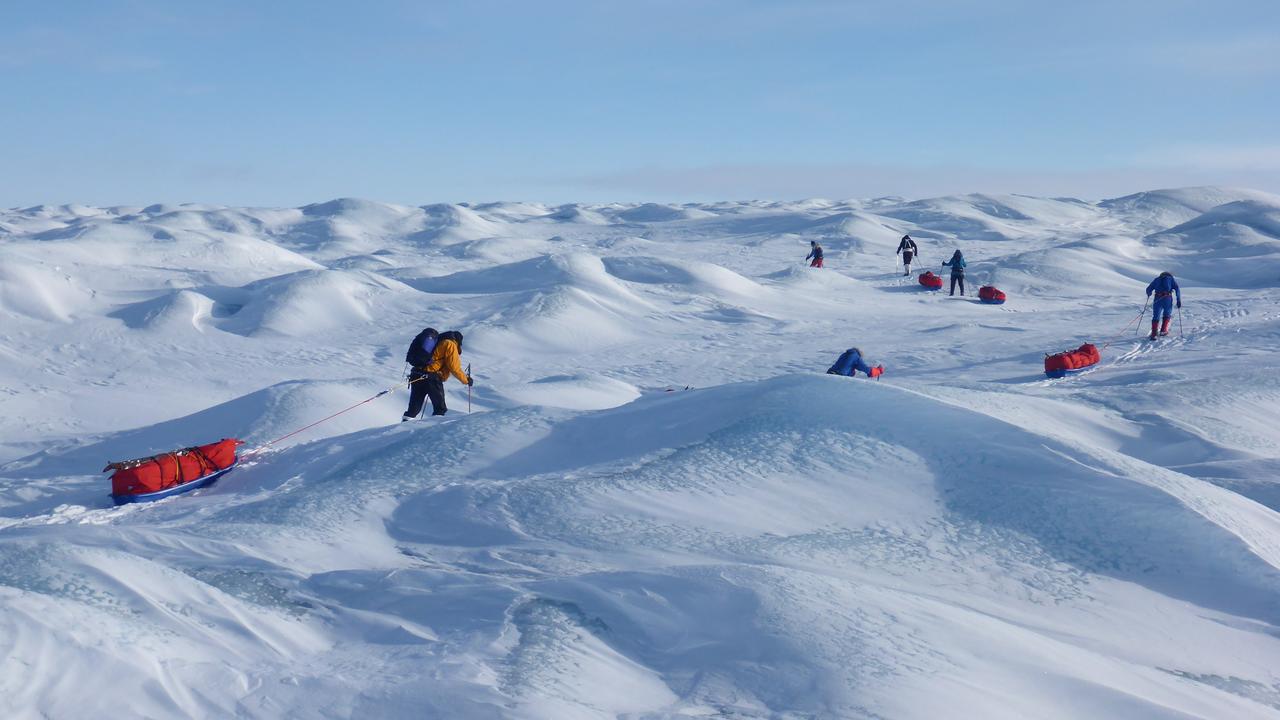 An expedition on the Greenland ice sheet