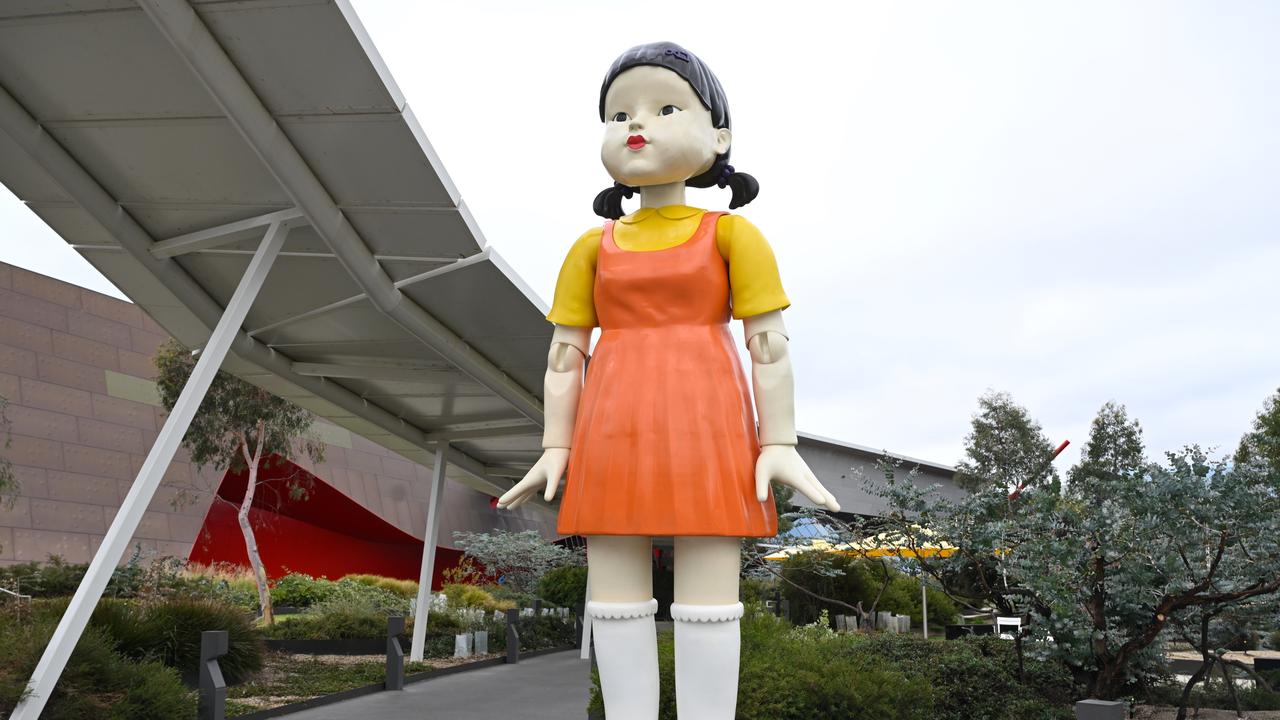 The giant 'Squid Game Young-hee doll