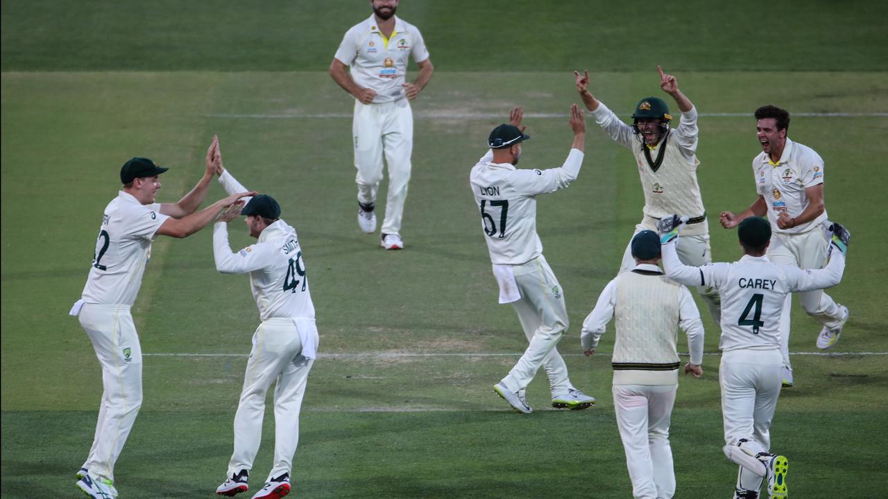 Australian fielders celebrating.
