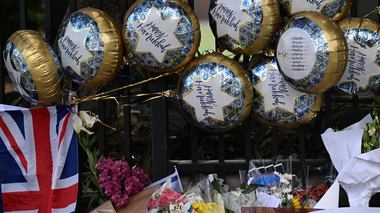 A memorial at the scene of yesterdays shooting at Bondi Beach.
