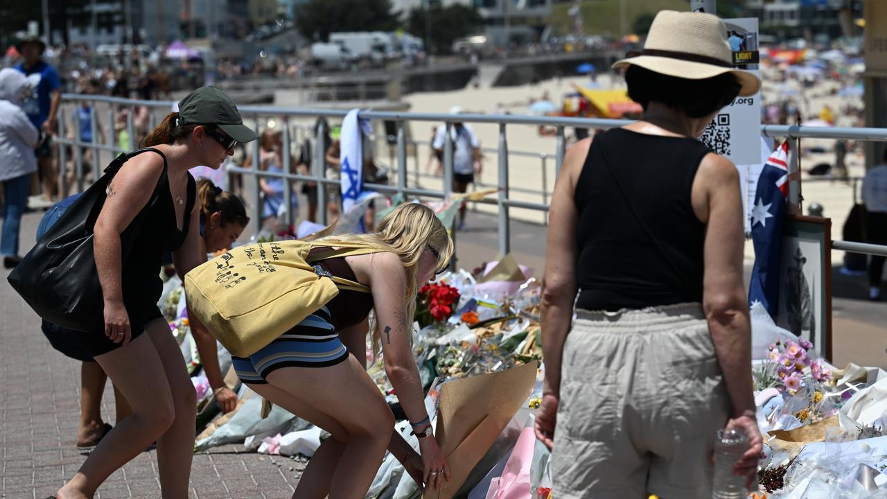 Bondi Beach floral tribute