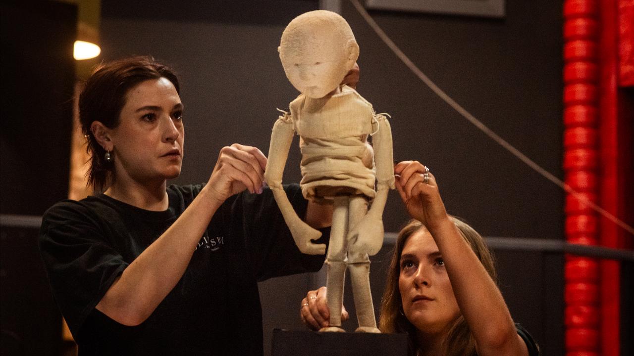 Actors from Slingsby Theatre Company