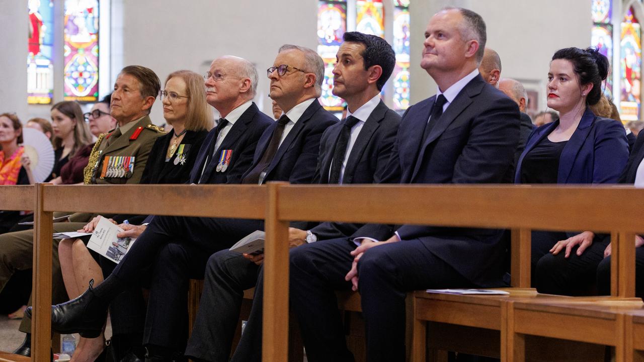 Politicians at Ron Boswell funeral