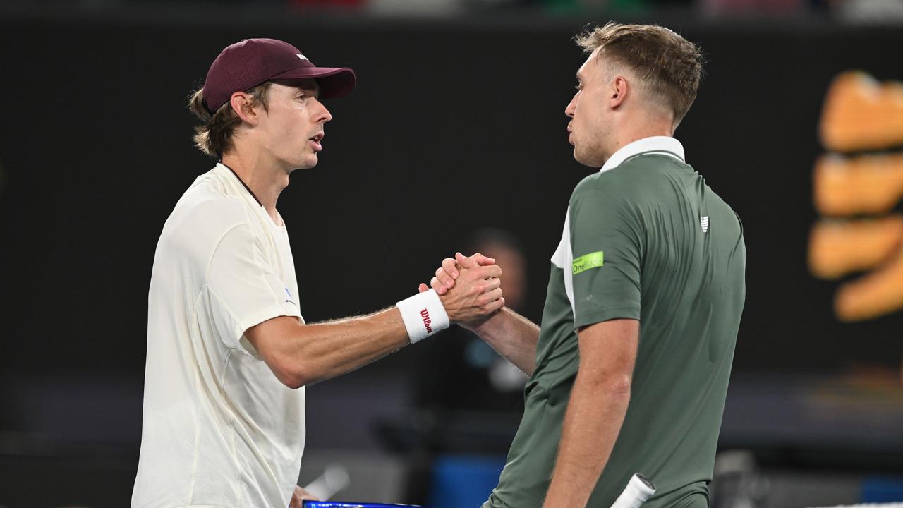 (L-R) Alex de Minaur and Hamad Medjedovic.