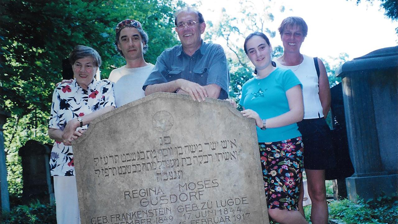 Raanan Gidron (second from left) and family