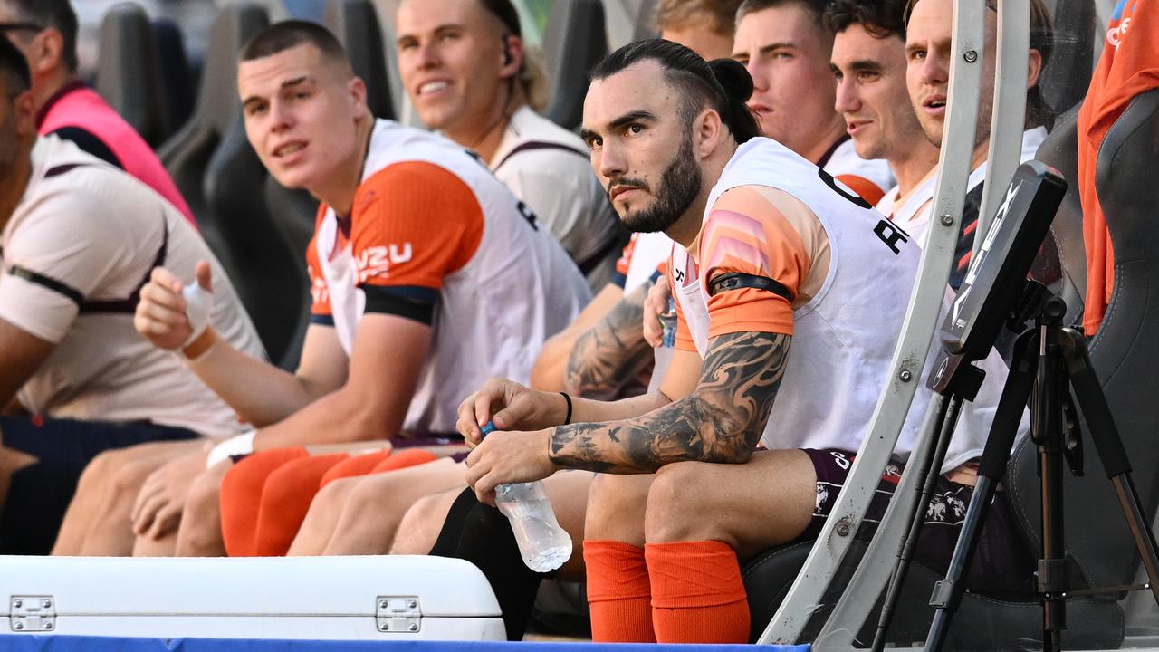 Nick D'Agostino (right)