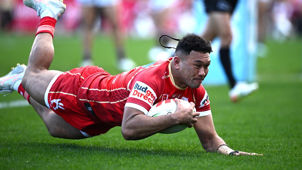 Dolphins powerhouse Kulikefu Finefeuiaki