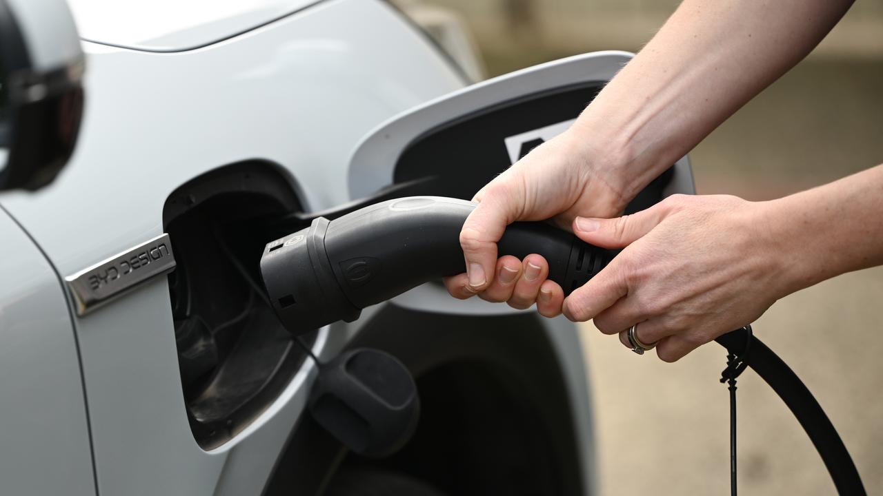 Electric vehicle charger