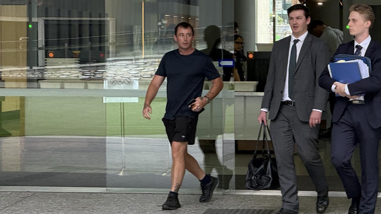 Harley Warren Mobbs (in shorts)