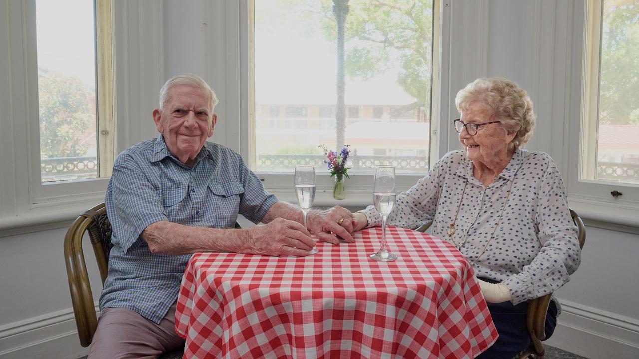 Hans and Edith Schwarz