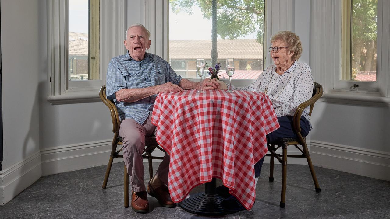 Hans and Edith Schwarz