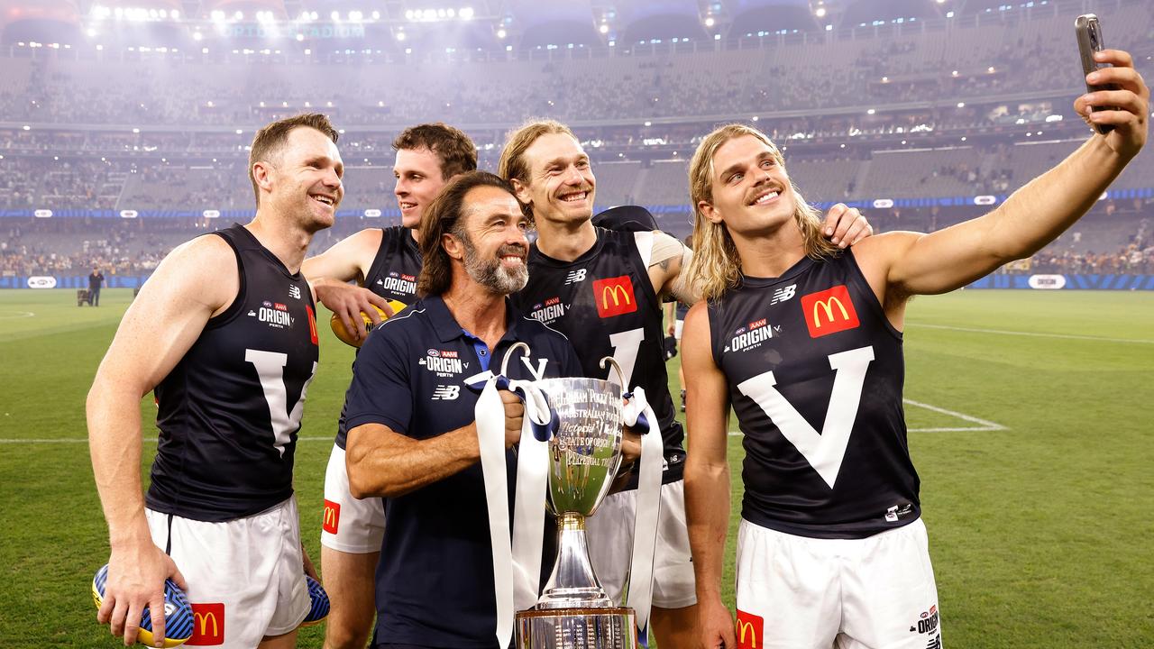 Victoria selfie shot