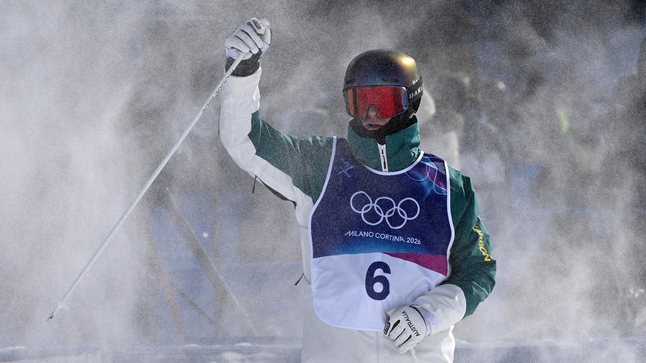 Moguls bronze for Graham