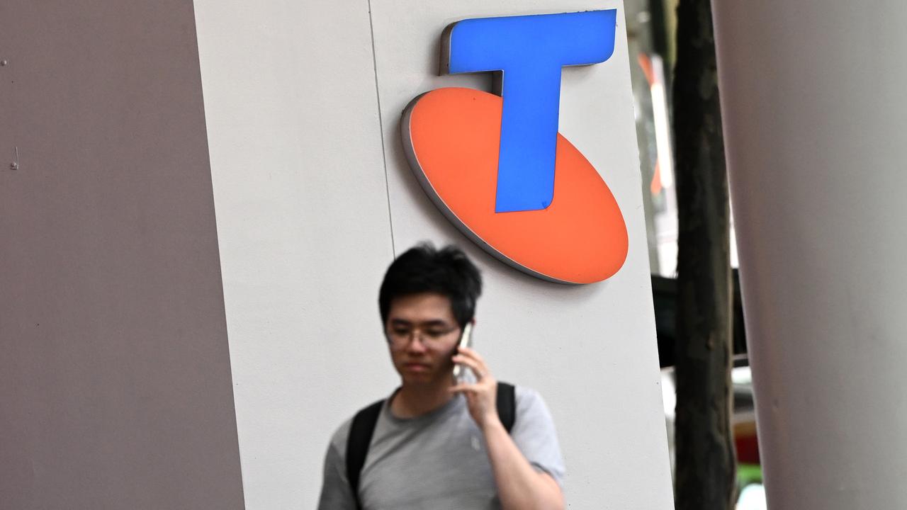 Telstra earnings