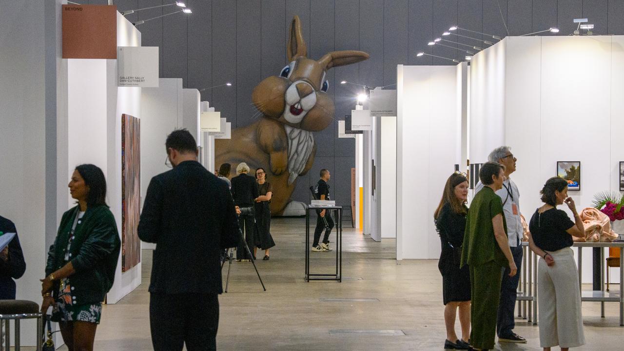 People at the Melbourne Art Fair