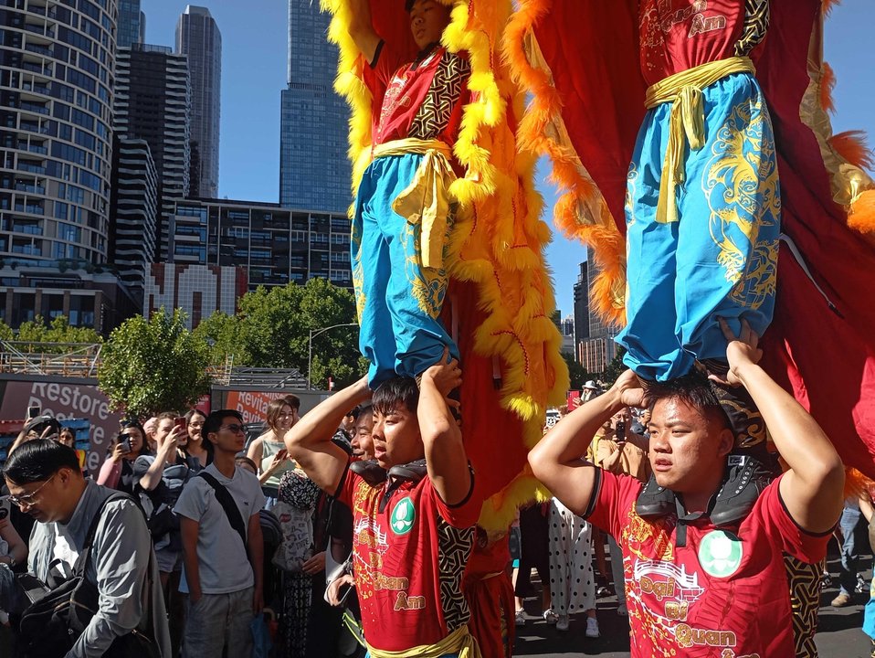 Lunar New Year peformers