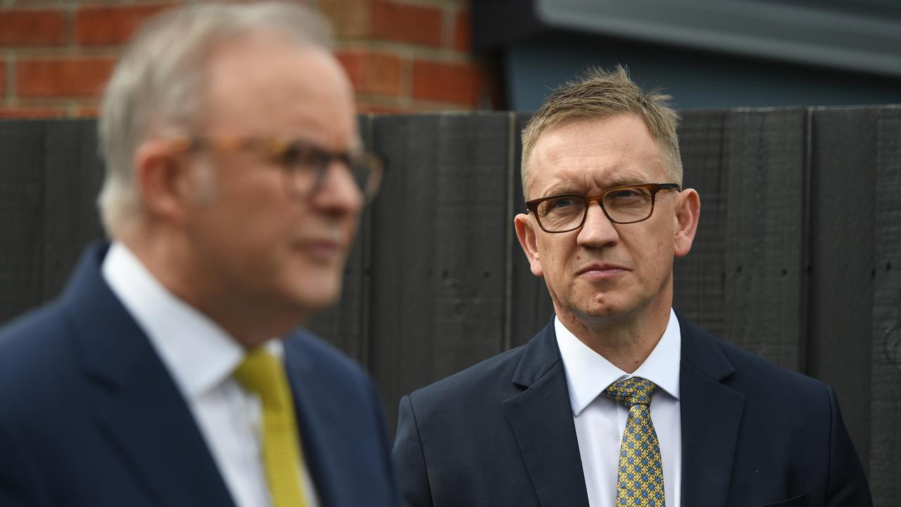 Anthony Albanese and Julian Hill (file image)
