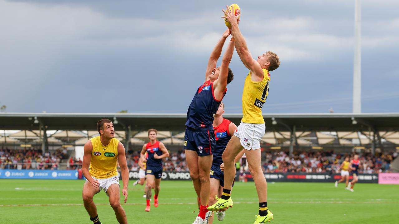 (L-R) Jake Lever and Tom Lynch.