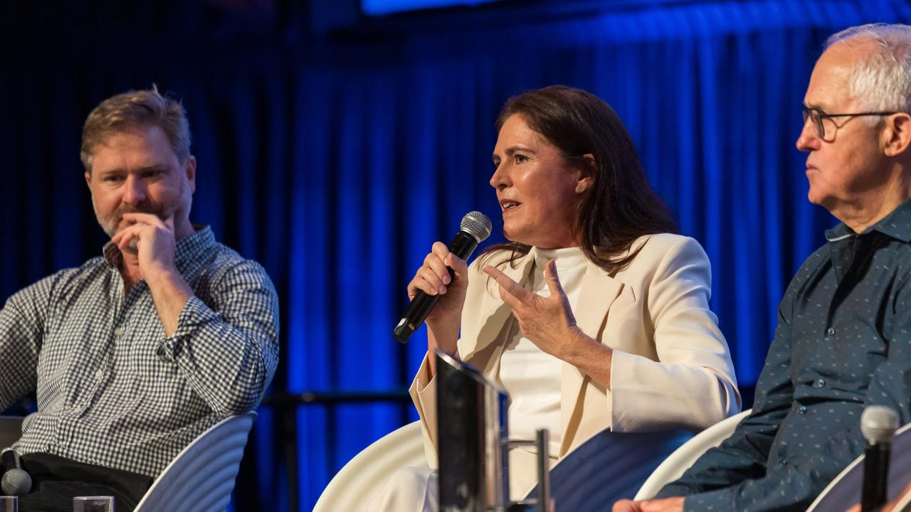 Ed Coper and Kate Hook