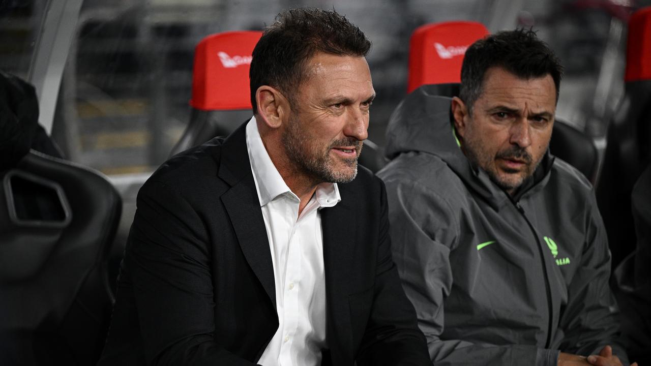 Australia head coach Tony Popovic and assistant Paul Okon