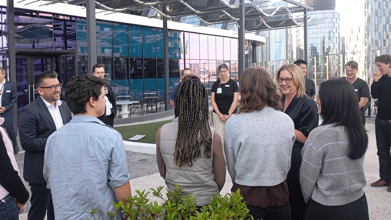 VICTORIA FREE PUBLIC TRANSPORT