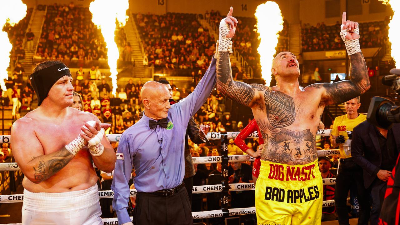Nelson Asofa-Solomona celebrates his win over Jarrod Wallace