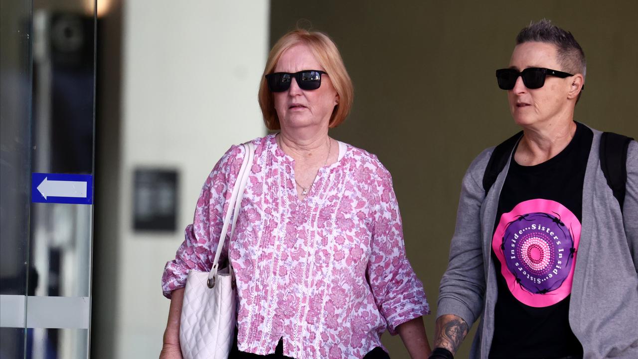 Maree Mavis Crabtree (left)