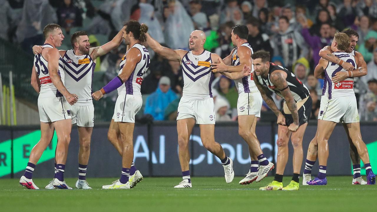 Dockers celebrate